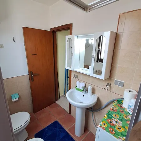 A Due Passi Dal Portale