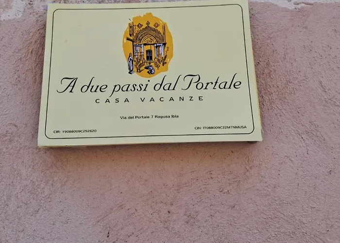 A Due Passi Dal Portale *